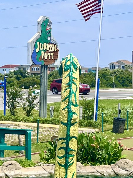 Jurassic Putt photo 5