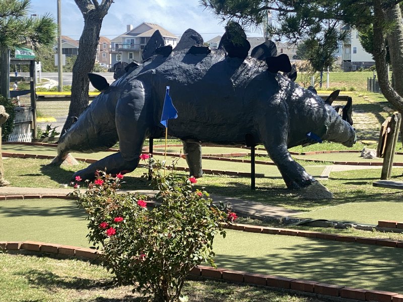 Jurassic Putt photo 6