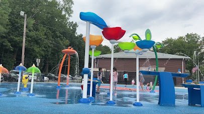 Fort Lee Spray Park photo 2