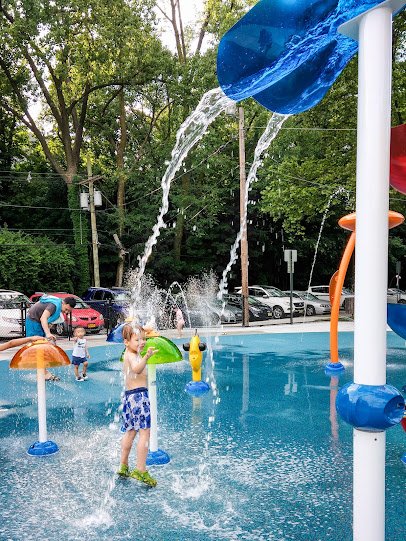 Fort Lee Spray Park photo 6
