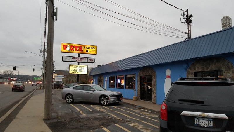 Vista Lanes Bowling Center photo 2