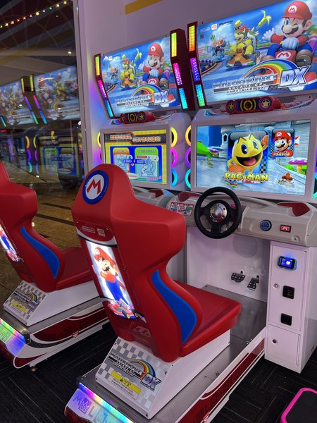 FunShare Arcade & Claw South Bay Galleria photo 5