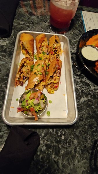 Kings Dining & Entertainment photo 2