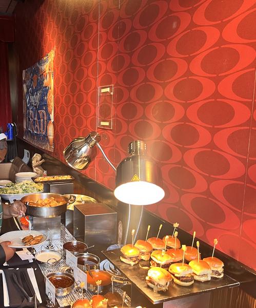 Kings Dining & Entertainment photo 4