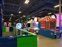 Bravoz Entertainment Center photo 4