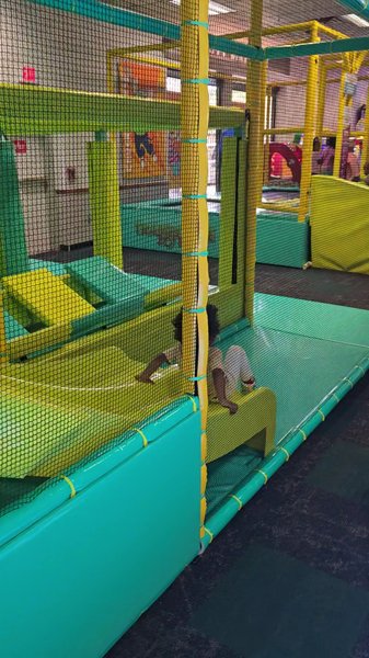 Chuck E. Cheese photo 2