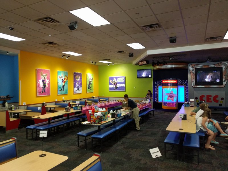 Chuck E. Cheese photo 4