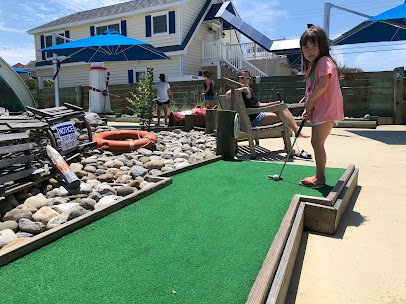 Go Fish Mini Golf photo 3