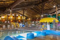 Kahuna Laguna Indoor Water Park North Conway photo 3