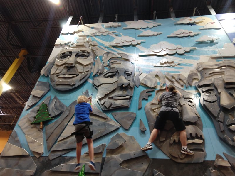 ClimbZone Laurel photo 4