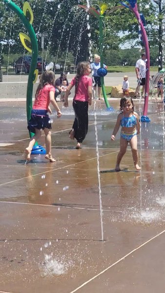 Claremore Lake Splash Pad photo 2