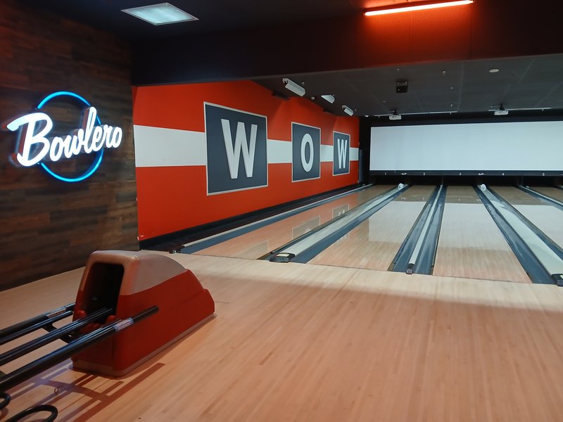 Bowlero Littleton photo 3