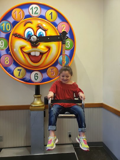Chuck E. Cheese photo 4