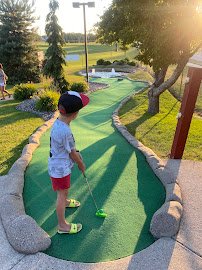 Dinosaur Dred Scott Miniature golf photo 5