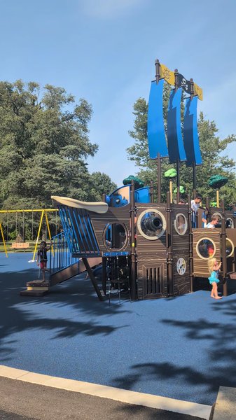 Clay Township Splash Pad photo 2