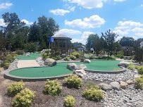 Three sweet sisters miniature golf photo 3
