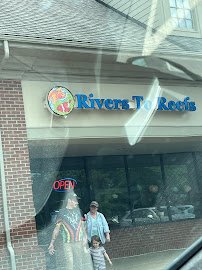 Rivers to Reefs Aquariums