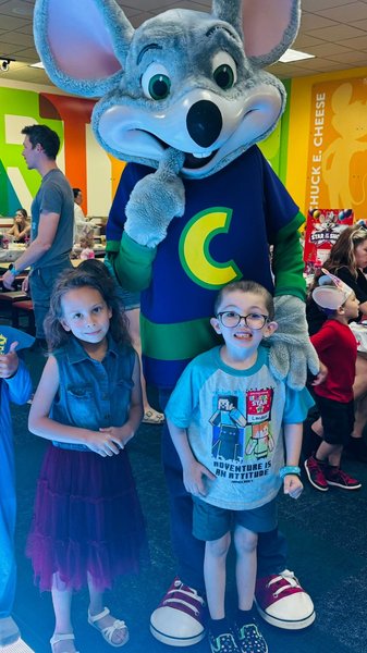 Chuck E. Cheese photo 3
