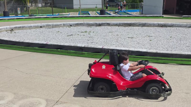 Raceway Fun Park photo 2