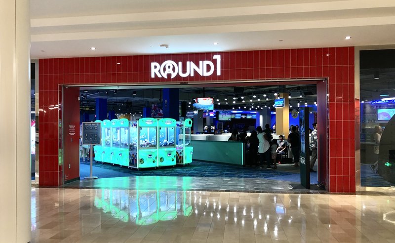 Round1 Bowling & Arcade Westfield Galleria at Roseville photo 3