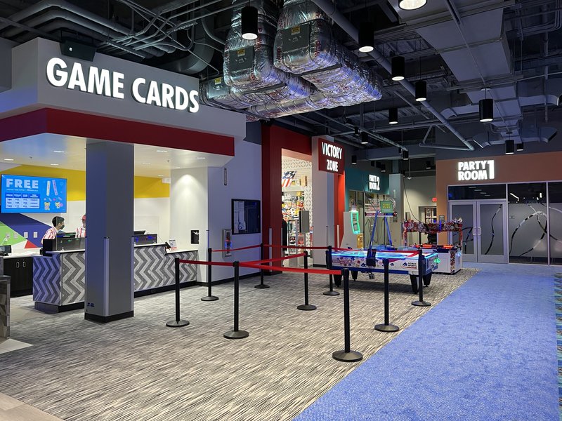 Round1 Bowling & Arcade Westfield Galleria at Roseville photo 6