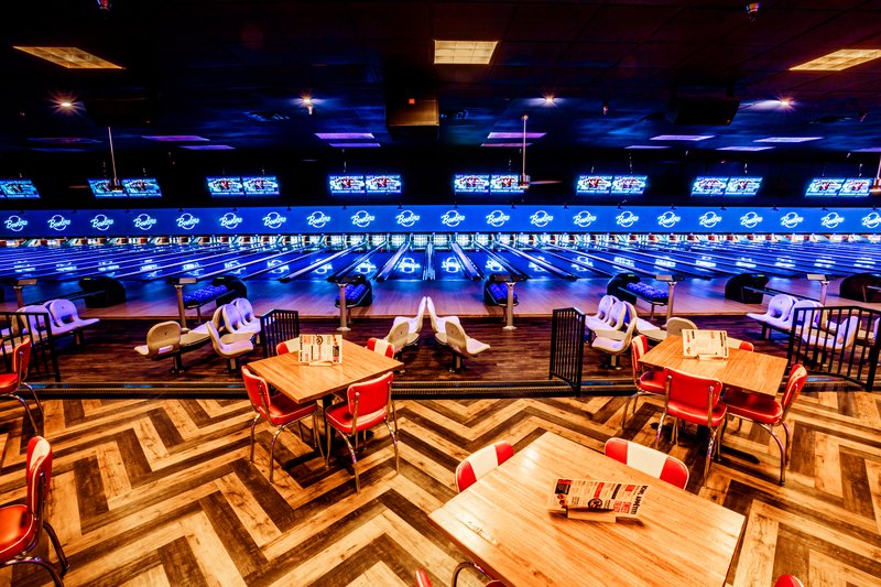 Bowlero Euless photo 3