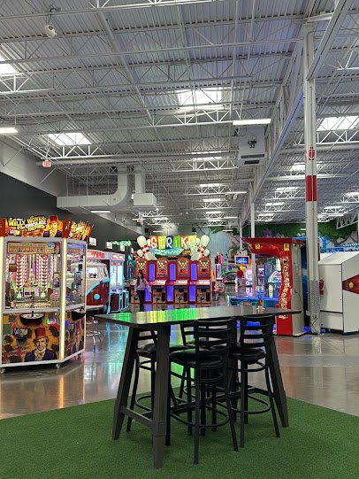 Scene75 Entertainment Center | Chicagoland photo 3