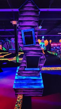 Monster Mini Golf Garden City photo 6