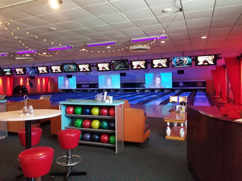 Ten Pin Alley photo 4