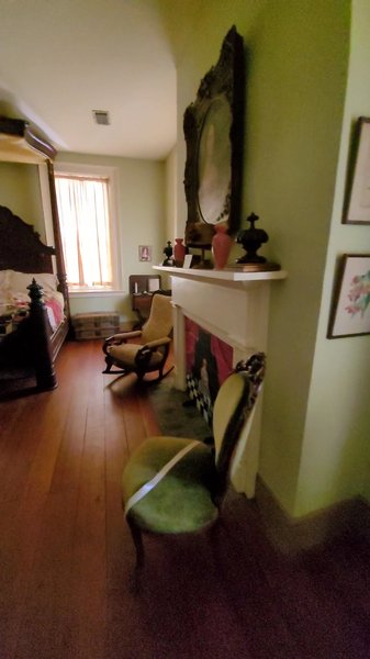 Bluff Hall photo 2