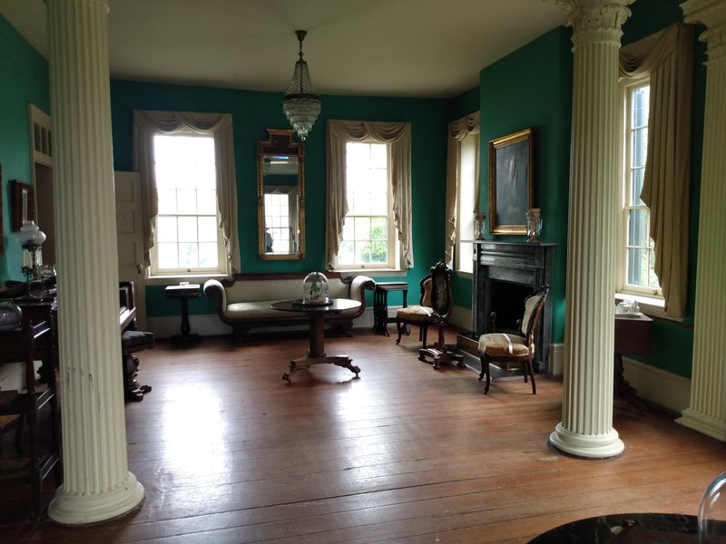 Bluff Hall photo 4