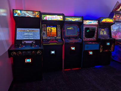 Chuck's Arcade photo 5
