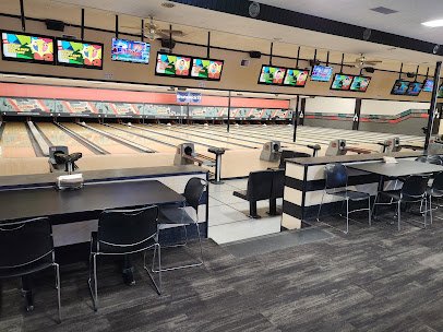 Tower Lanes Entertainment Center photo 3