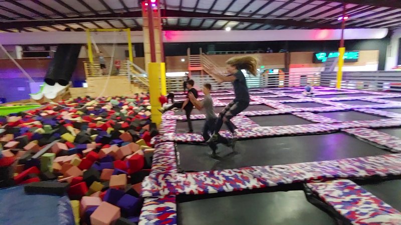 The play Zone photo 2