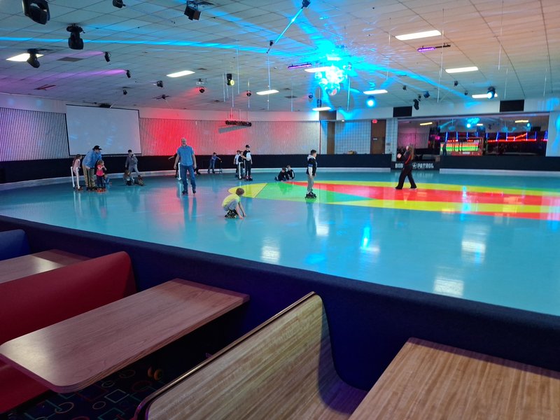 BonaVenture Skating Center - Always Clean - Family Friendly - Fun Park - Birthday Parties