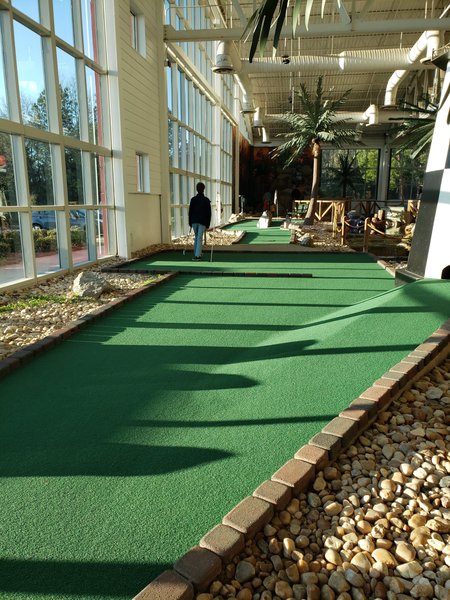 Hollywood Connection Family Fun Center photo 5
