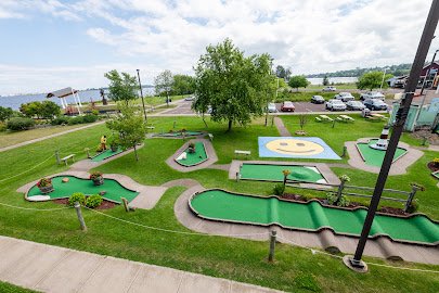 Capt'n J's Miniature Golf photo 3