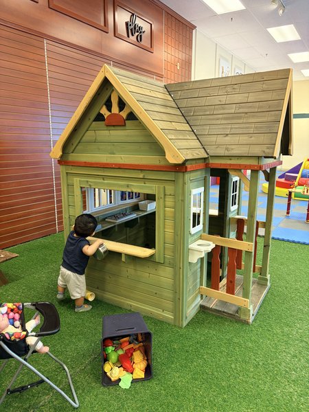 Jumpin' Jellybeans The Boutique Play Space Southaven photo 4