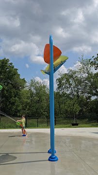 Lakeview Park Splashpad photo 6