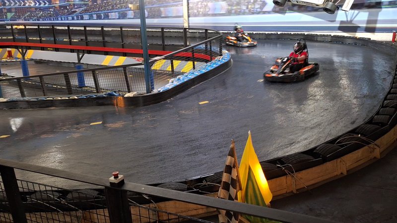 Fastimes Indoor Karting photo 2