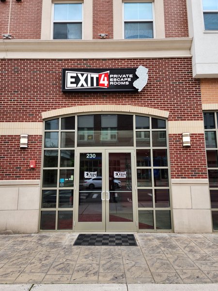 Exit 4 Escape Rooms