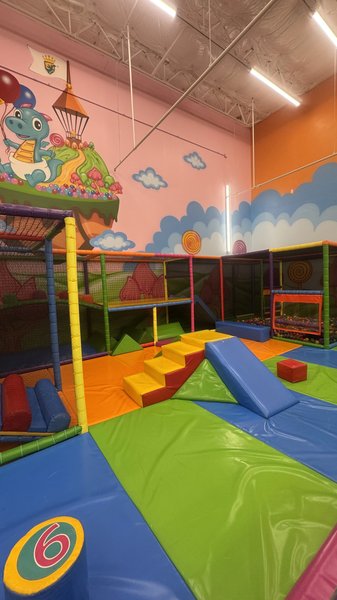 Kids Empire Ballwin photo 3