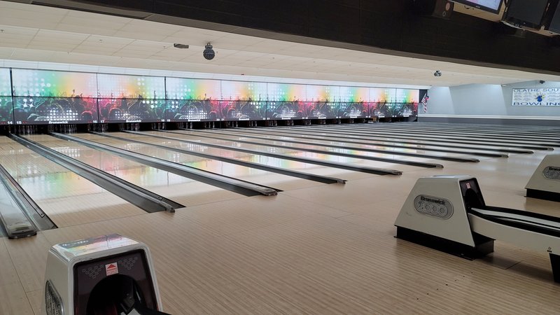 Olathe Lanes East Bowling Center