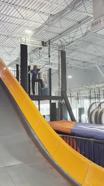 Sky Zone Gambrills photo 2