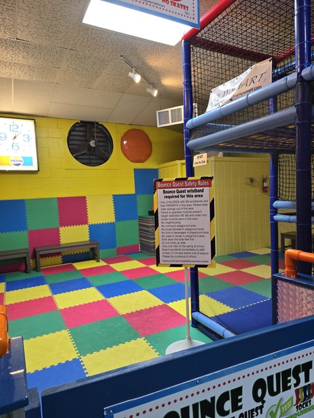 Jumpin' Jupiter Skate Center photo 4