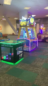 Chuck E. Cheese photo 2