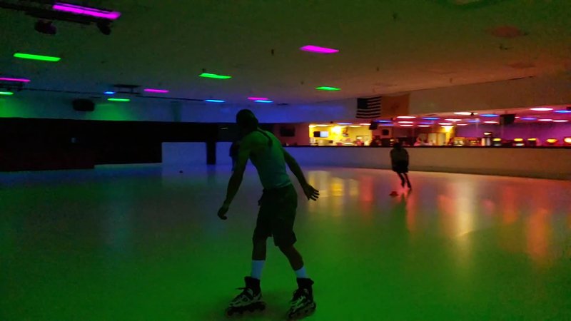 Skate-O-Mania photo 2