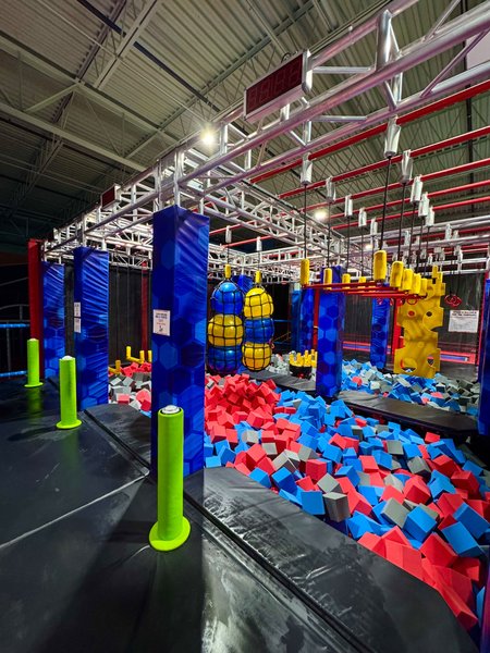 Soar N Bounce Trampoline & Adventure Park - Muskegon photo 4