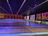 Colonial Bowling and Entertainment