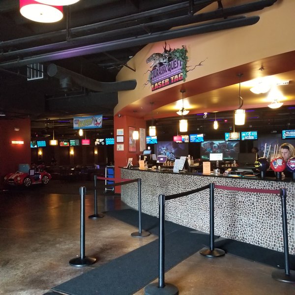 Colonial Bowling and Entertainment photo 5
